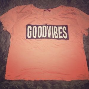 “Good vibe” crop top